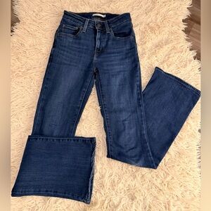 Women's Levi Flare Jeans